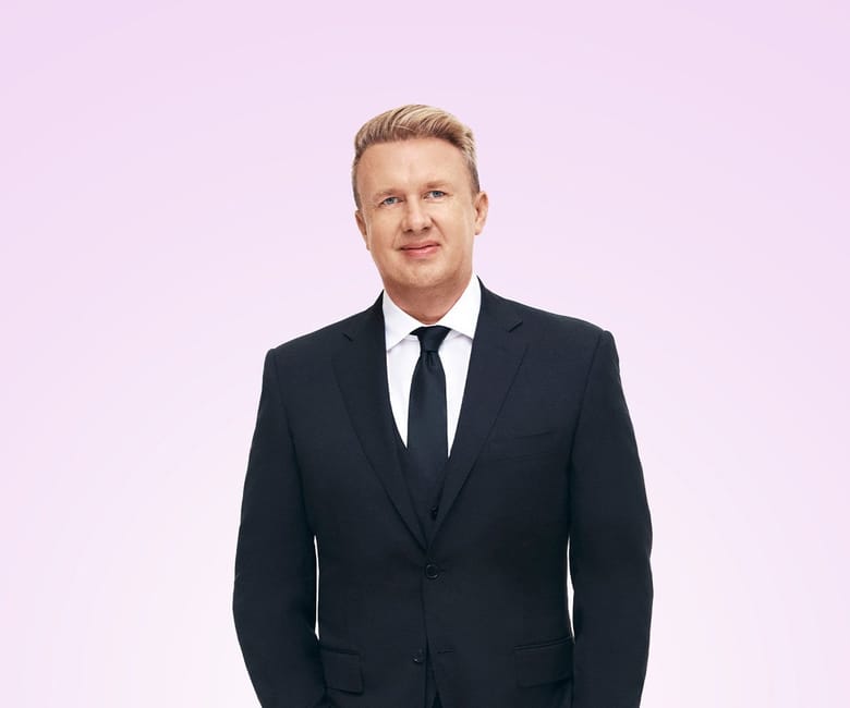 Jeff Green - The Trade Desk - in front of purple background